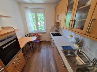 WOHNUNG IM 4. LIFTSTOCK MIT SEHR GUTER INFRASTRUKTUR WOHNUNG IM 4. LIFTSTOCK MIT SEHR GUTER INFRASTRUKTUR