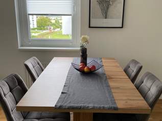 Tisch aus Massivholz, 250 €, Haus, Bau, Garten-Möbel & Sanitär in 4030 Pichling