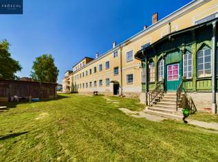 Renditeobjekt - Wohnungseigentum-Paket - 17 WOHNUNGEN - 1044 m² in Groß Siegharts im Waldviertel, 799000 €, Immobilien-Gewerbeobjekte in 3812 Gemeinde Groß-Siegharts