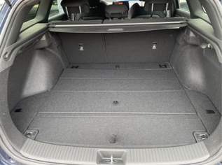 i30 Kombi PREMIUM DCT N-LINE ACC NAVI SHZ PDC..., 27389 €, Auto & Fahrrad-Autos in 6844 Gemeinde Altach