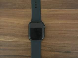 Apple Watch Series 6 (GPS + Cellular, 44 mm), 250 €, Kleidung & Schmuck-Accessoires, Uhren, Schmuck in 2380 Gemeinde Perchtoldsdorf