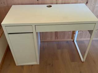 IKEA Schreibtisch Kinder + Drehstuhl , 60 €, Haus, Bau, Garten-Möbel & Sanitär in 1080 Josefstadt