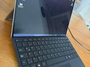 Microsoft Surface 11pro, 999 €, Marktplatz-Computer, Handys & Software in 8700 Göß