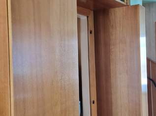 Schuhschrank mit Überbau, 0 €, Haus, Bau, Garten-Möbel & Sanitär in 2700 Wiener Neustadt Schuhschrank mit Überbau, 0 €, Haus, Bau, Garten-Möbel & Sanitär in 2700 Wiener Neustadt