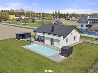 Moderner Town & Country Bungalow mit Pool, Carport und großzügigem Eigengrund in sonniger Lage, 389000 €, Immobilien-Häuser in 8443 Prarath