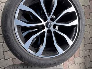 Alufelgen Autec Uteca, schwarz poliert 8,5 x 19 ET 30 5x 110 65,1 mit Sommerreifen 235/50 R19 Alufelgen Autec Uteca, schwarz poliert 8,5 x 19 ET 30 5x 110 65,1 mit Sommerreifen 235/50 R19