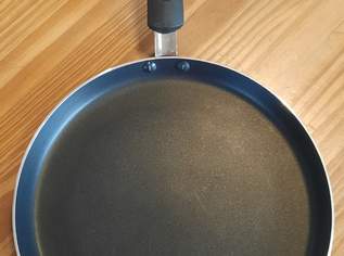 Palatschinkenpfanne, 3 €, Haus, Bau, Garten-Haushaltsgeräte in 2221 Gemeinde Groß-Schweinbarth Palatschinkenpfanne, 3 €, Haus, Bau, Garten-Haushaltsgeräte in 2221 Gemeinde Groß-Schweinbarth