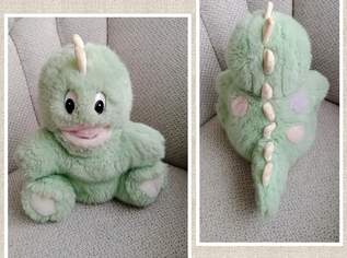 Sammlerstück, Rarität, Wiener Werkstätte Hinterreither Handpuppe Dinosaurier, aus den 70er Jahren FIXPREIS 120€/NUR SELBSTABHOLUNG!! , 120 €, Marktplatz-Antiquitäten, Sammlerobjekte & Kunst in 1230 Liesing Sammlerstück, Rarität, Wiener Werkstätte Hinterreither Handpuppe Dinosaurier, aus den 70er Jahren FIXPREIS 120€/NUR SELBSTABHOLUNG!! , 120 €, Marktplatz-Antiquitäten, Sammlerobjekte & Kunst in 1230 Liesing