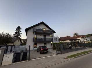 GROßZÜGIGE 4-ZIMMER DACHGESCHOSSWOHNUNG MIT BALKON! SOFORT VERFÜGBAR!, 1249 €, Immobilien-Wohnungen in 3001 Gemeinde Mauerbach GROßZÜGIGE 4-ZIMMER DACHGESCHOSSWOHNUNG MIT BALKON! SOFORT VERFÜGBAR!, 1249 €, Immobilien-Wohnungen in 3001 Gemeinde Mauerbach