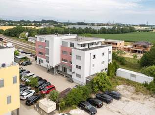Penthouse-Feeling mit traumhafter Dachterrasse im Herzen von Sattledt, 1095.9 €, Immobilien-Wohnungen in 4642 Sattledt Penthouse-Feeling mit traumhafter Dachterrasse im Herzen von Sattledt, 1095.9 €, Immobilien-Wohnungen in 4642 Sattledt