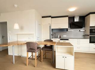Skytower: 2-Zimmer mit Loggia auf 76 m2 WNFL plus optionaler Stellplatz (derzeit noch vermietet)!, 490000 €, Immobilien-Wohnungen in 1100 Favoriten