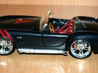 Shelby Cobra 427 schwarz Maisto Modellauto Maßstab 1:24