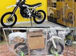 Surron Ultra bee 74v Electric Dirt Bike, 2000 €, Auto & Fahrrad-Motorräder in 1030 Landstraße