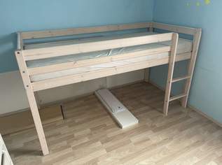 Hochbett von IKEA , 70 €, Kindersachen-Kinderzimmer in 2752 Gemeinde Wöllersdorf-Steinabrückl