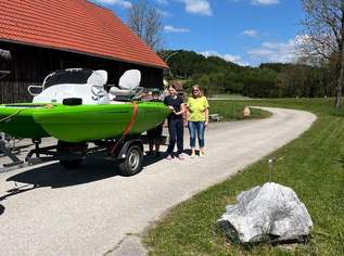 Tretboot mit Elektrischer Unterstützung Tretboot mit Elektrischer Unterstützung