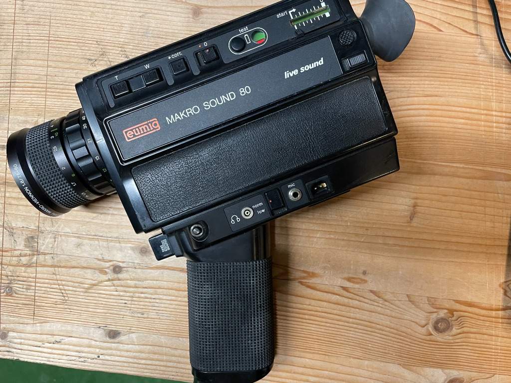 Eumig Makro Sound 80 Super 8 + Accorios de Segunda mano por 79 EUR en Barcelona | Wallapop