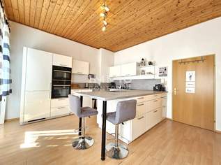 Wohnen und Arbeiten unter einem Dach – Wohn- und Geschäftshaus mit Innenhof in 3812 Groß-Siegharts, 265000 €, Immobilien-Häuser in 3812 Gemeinde Groß-Siegharts Wohnen und Arbeiten unter einem Dach – Wohn- und Geschäftshaus mit Innenhof in 3812 Groß-Siegharts, 265000 €, Immobilien-Häuser in 3812 Gemeinde Groß-Siegharts