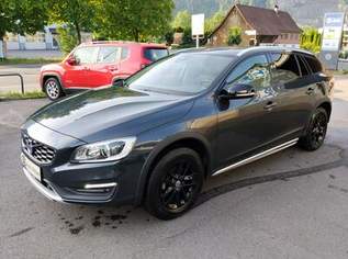 V60 Cross Country 2.4 AWD Aut., 16900 €, Auto & Fahrrad-Autos in 6850 Stadt Dornbirn