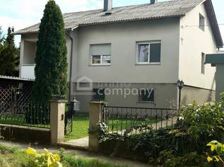 Neusiedl am See - Traumlage - geräumiges Einfamilienhaus mit traumhaftem Innenhof, 400000 €, Immobilien-Häuser in 7100 Gemeinde Neusiedl am See