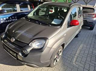 Panda Cross Red Hybrid, 8290 €, Auto & Fahrrad-Autos in 5233 Pischelsdorf am Engelbach
