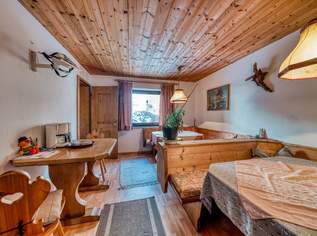 Großzügige und helle Wohnung mit ausbaufähigem Dachboden in sonniger Lage von Telfs, 390000 €, Immobilien-Wohnungen in 6410 Marktgemeinde Telfs