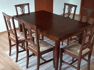 AUSZIEHTISCH MIT 4  SESSEL 