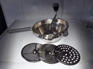 Passiermühle "Flotte Lotte", 15 €, Haus, Bau, Garten-Haushaltsgeräte in 8102 Semriach Passiermühle "Flotte Lotte", 15 €, Haus, Bau, Garten-Haushaltsgeräte in 8102 Semriach