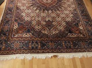 Orientteppich, 400 €, Marktplatz-Antiquitäten, Sammlerobjekte & Kunst in 1230 Liesing