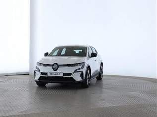 Megane E-Tech Mégane Equilibre EV40 boost charge NP 43.850.- *-50%, 21990 €, Auto & Fahrrad-Autos in 4020 Bulgariplatz Megane E-Tech Mégane Equilibre EV40 boost charge NP 43.850.- *-50%, 21990 €, Auto & Fahrrad-Autos in 4020 Bulgariplatz