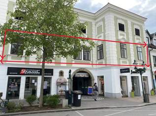 Großzügige Altbauwohnung mit 86 m² Terrasse am Hauptplatz von Tulln – Wohnen und Arbeiten, 0 €, Immobilien-Wohnungen in 3430 Gemeinde Tulln an der Donau