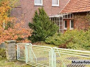 Einfamilienhaus (abbruchreif) - Neubauchance auf großem Bauplatz, 513000 €, Immobilien-Häuser in 1220 Donaustadt