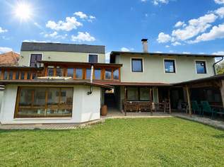 Sanierungsobjekt in zentraler Lage von Unternalb mit großem Potenzial!, 119000 €, Immobilien-Häuser in 2070 Unternalb