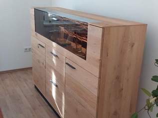 Highboard aus Kerneichenholz mit Beleuchtung VALNATURA