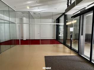 Top Geschäftslokal 138 m² in Kaltenbach mit Klimaanlage, Garage & flexiblen Räumen - Ihr neuer Standort!, 2332 €, Immobilien-Gewerbeobjekte in 6272 Gemeinde Kaltenbach