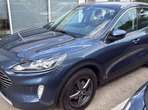 Kuga Titanium, 17900 €, Auto & Fahrrad-Autos in 2500 Gemeinde Baden