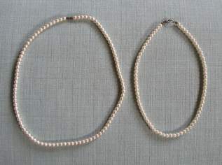 2 Halsketten mit Kunstperlen *, 6 €, Kleidung & Schmuck-Accessoires, Uhren, Schmuck in 4090 Engelhartszell an der Donau