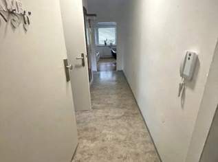 Helle 3-Zimmer-Wohnung mit Loggia und Aufzug! Zusätzlichem Platzbedarf für Homeoffice oder Kinderzimmer!, 934.22 €, Immobilien-Wohnungen in Oberösterreich Helle 3-Zimmer-Wohnung mit Loggia und Aufzug! Zusätzlichem Platzbedarf für Homeoffice oder Kinderzimmer!, 934.22 €, Immobilien-Wohnungen in Oberösterreich