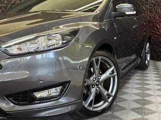 Focus 1.0 EcoBoost ST-Line, 8990 €, Auto & Fahrrad-Autos in 7400 Oberwart Focus 1.0 EcoBoost ST-Line, 8990 €, Auto & Fahrrad-Autos in 7400 Oberwart