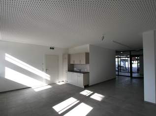 Attraktives Geschäftslokal + 14 m² Lager, 1206 €, Immobilien-Gewerbeobjekte in 4894 Oberhofen am Irrsee Attraktives Geschäftslokal + 14 m² Lager, 1206 €, Immobilien-Gewerbeobjekte in 4894 Oberhofen am Irrsee