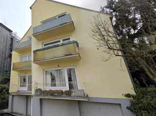 ***Sanierungsbedürftige Wohnung mit Balkon in absoluter Ruhelage, zwischen Türkenschanzpark und Pötzleinsdorfer Schlosspark***, 225000 €, Immobilien-Wohnungen in 1190 Döbling