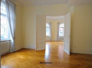+++ Gemütliche Dachgeschosswohnung mit 2 Zimmern und ca. 50 m² +++, 110000 €, Immobilien-Wohnungen in 8010 