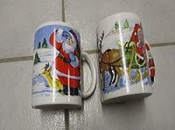 Weihnachts Tassen, 20 €, Haus, Bau, Garten-Geschirr & Deko in 6655 Gemeinde Kaisers Weihnachts Tassen, 20 €, Haus, Bau, Garten-Geschirr & Deko in 6655 Gemeinde Kaisers
