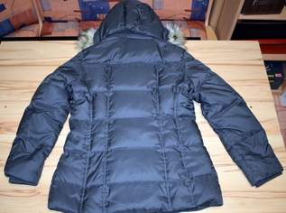 Esprit Damen Winterjacke Größe 40 mit abnehmbarer Kapuze