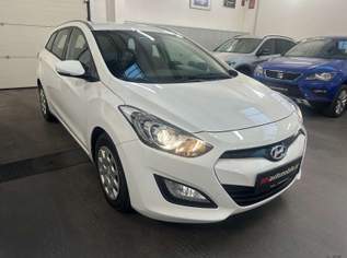 i30 CW 1,4 CRDi Europe Plus DPF, 4990 €, Auto & Fahrrad-Autos in 2100 Gemeinde Korneuburg i30 CW 1,4 CRDi Europe Plus DPF, 4990 €, Auto & Fahrrad-Autos in 2100 Gemeinde Korneuburg