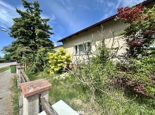 Sanierungsbedürftiges Einfamilienhaus mit großem Entwicklungspotenzial auf großzügigem Grundstück!, 229000 €, Immobilien-Häuser in 2294 Breitensee