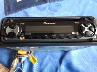 Pioneer Autoradio mit CD Player