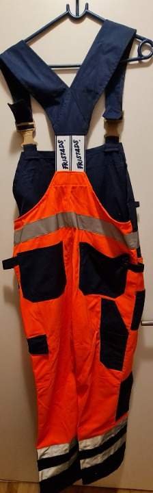 Fristads Latzhose Warnschutz Gr. 52 mit praktischem Reißverschluss Fristads Latzhose Warnschutz Gr. 52 mit praktischem Reißverschluss