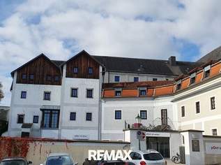 Modernes Geschäftslokal gepaart mit altem Charme, 915 €, Immobilien-Gewerbeobjekte in 4470 Enns