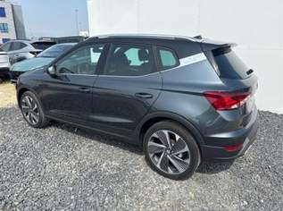 Arona FR NAVI SHZ VOLL LED RFK PDC v+h 18ALU ..., 27406 €, Auto & Fahrrad-Autos in 6844 Gemeinde Altach