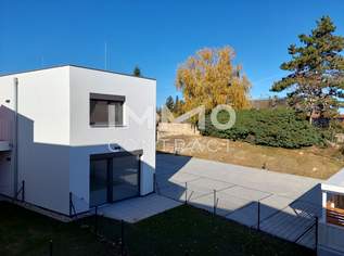 Erstbezug: Sonnige Terrassen-Wohnung, 315000 €, Immobilien-Wohnungen in 2122 Ulrichskirchen